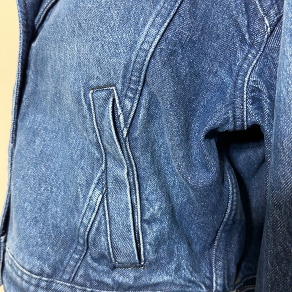 Free People || We the free Now or Never Dark Wash Cropped Denim Jacket Sz Small - Picture 10 of 13